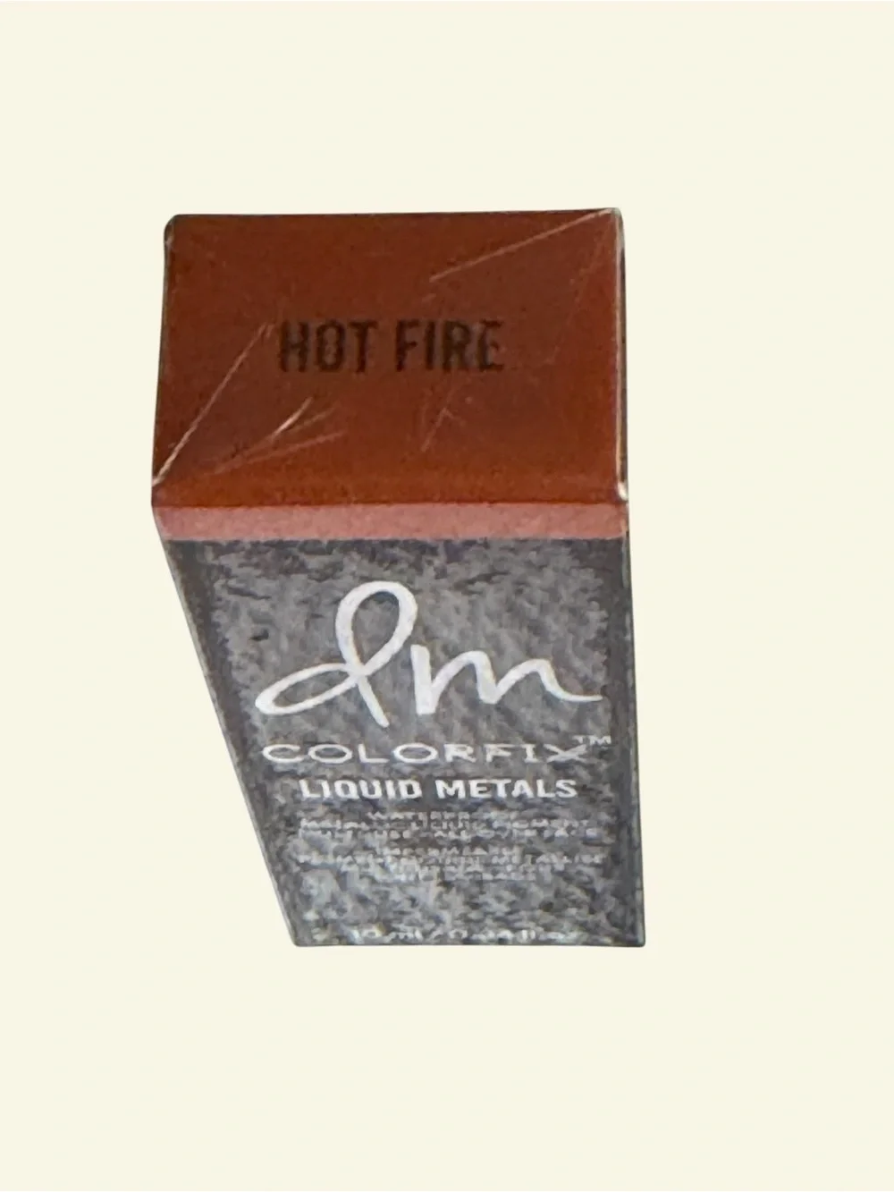 Danessa Myricks Colorfix Liquid Metals Pigment Shimmer in HOT FIRE